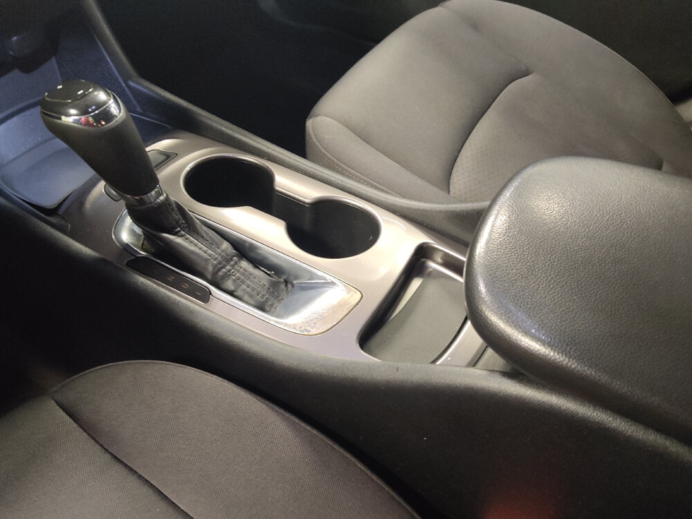 2019 Chevrolet Malibu in Conway, SC 29526 - 18105514 26