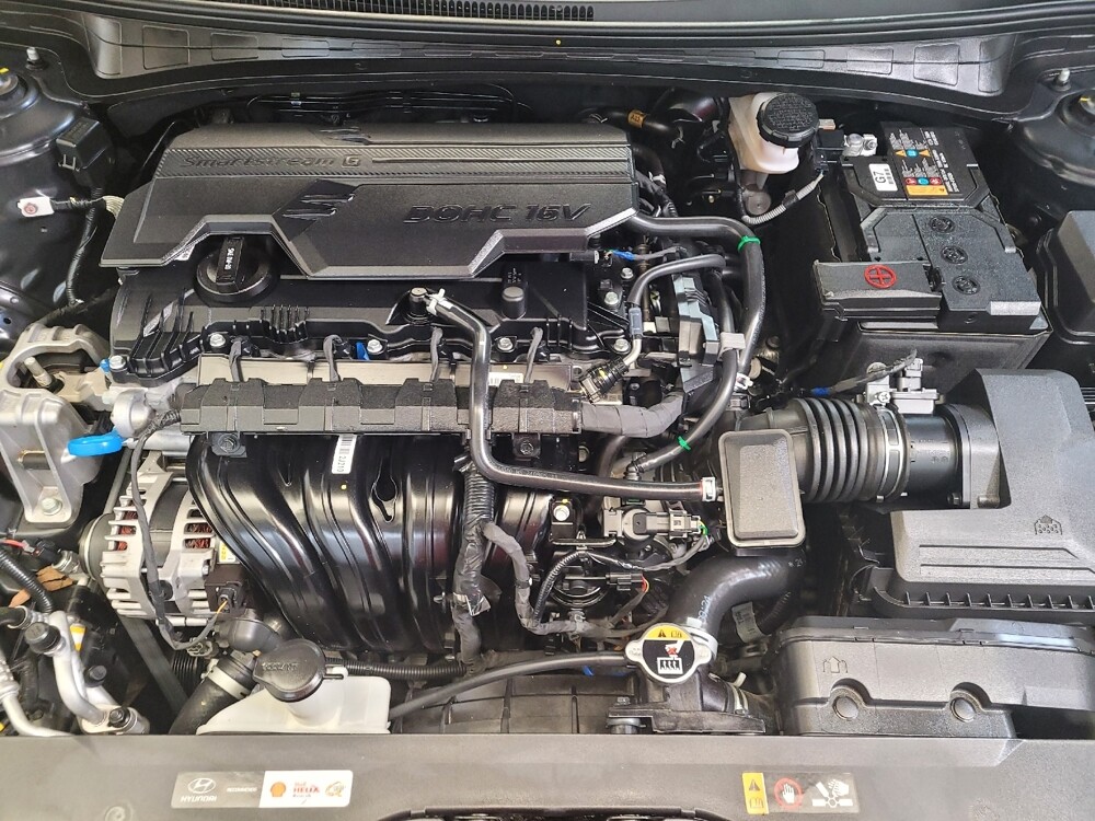 2025 Hyundai Elantra in Columbus, OH 43231 - 18105516 30