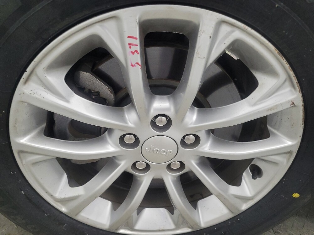 2019 Jeep Cherokee in Macon, GA 31210 - 18105519 31