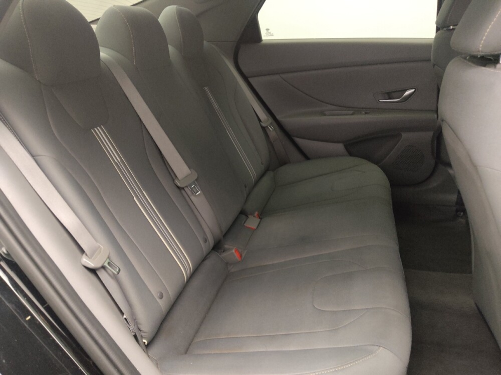 2021 Hyundai Elantra in Fayetteville, NC 28304 - 18105535 19