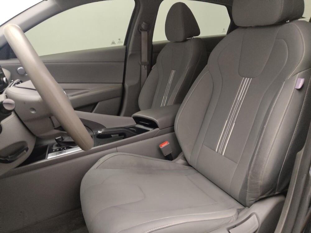 2021 Hyundai Elantra in Fayetteville, NC 28304 - 18105535 17