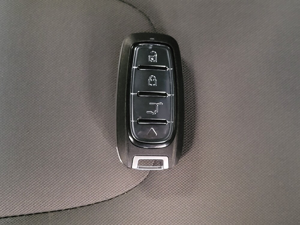 2021 Hyundai Elantra in Fayetteville, NC 28304 - 18105535 32