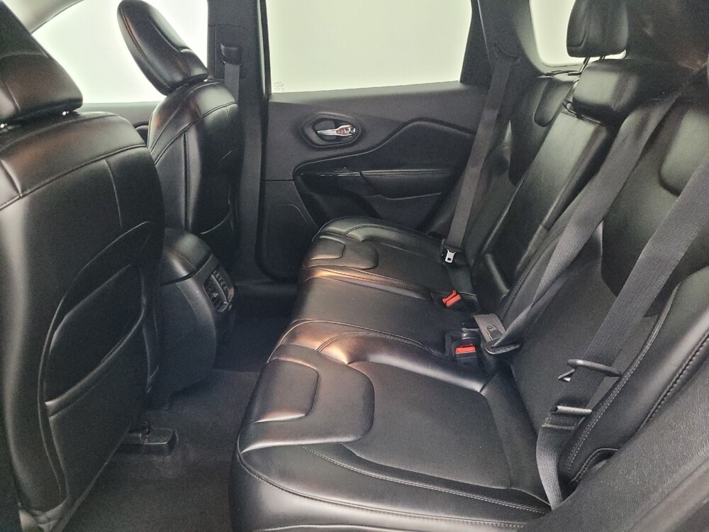 2019 Jeep Cherokee in Sanford, FL 32773 - 18105536 18