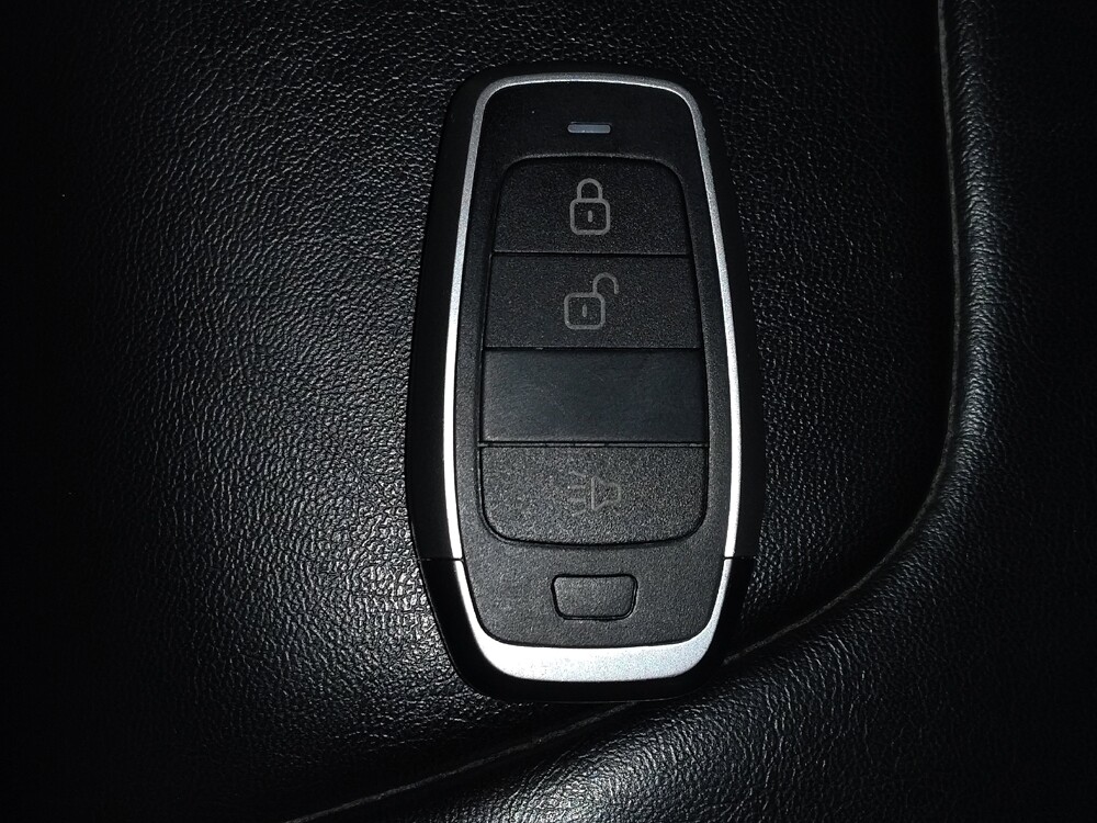 2019 Jeep Cherokee in Sanford, FL 32773 - 18105536 32