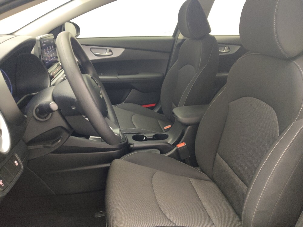2024 Kia Forte in Kissimmee, FL 34744 - 18105538 17