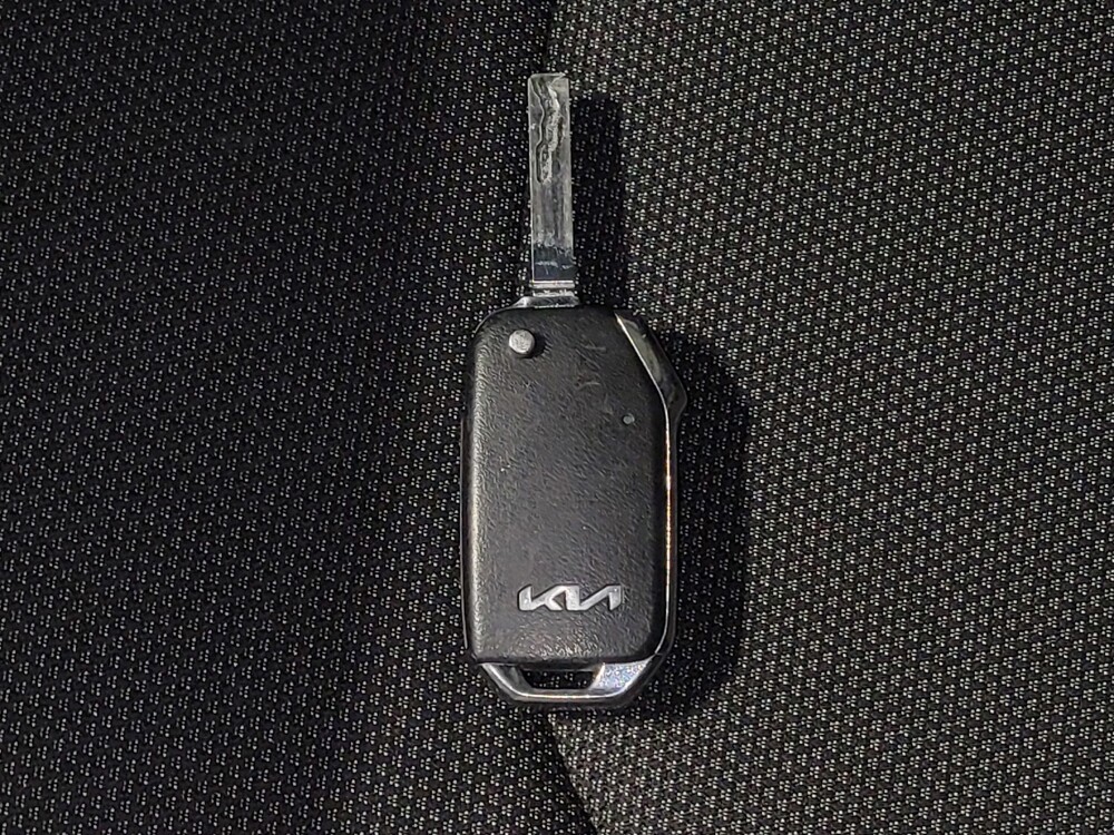 2024 Kia Forte in Kissimmee, FL 34744 - 18105538 32