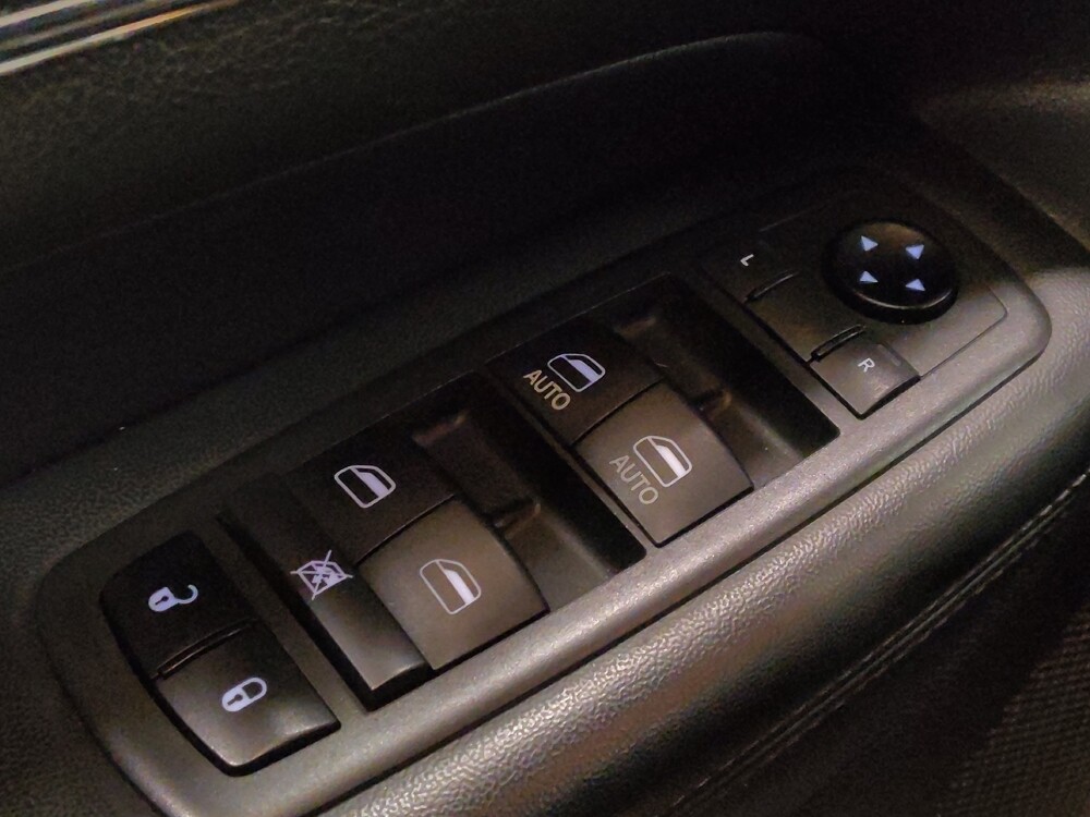 2019 Jeep Grand Cherokee in Kissimmee, FL 34744 - 18105539 27