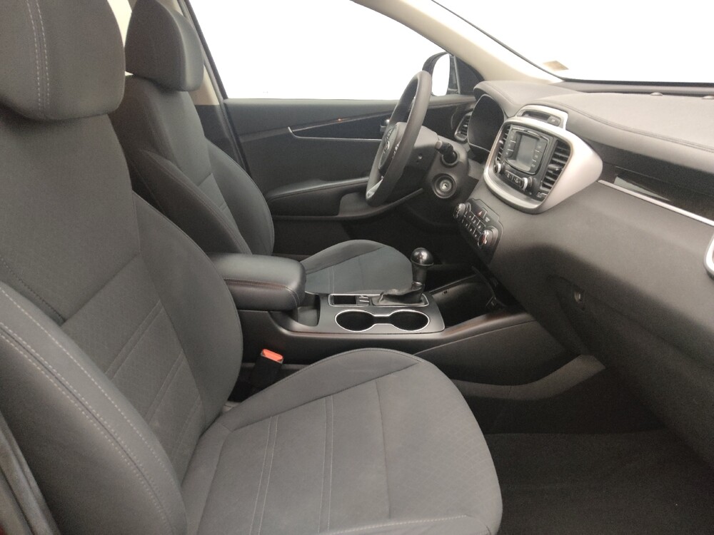 2017 Kia Sorento in Kissimmee, FL 34744 - 18105540 21