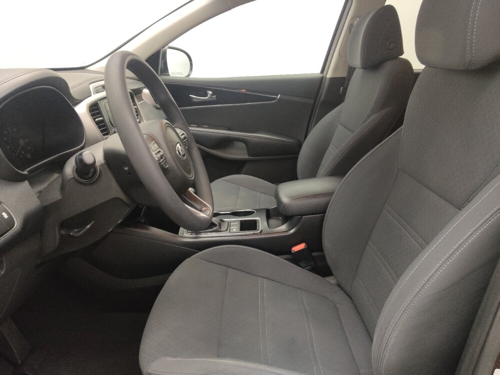 2017 Kia Sorento in Kissimmee, FL 34744 - 18105540 17