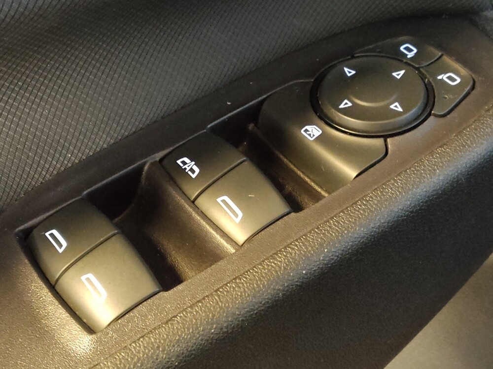 2022 Chevrolet Equinox in Gastonia, NC 28056 - 18105560 27