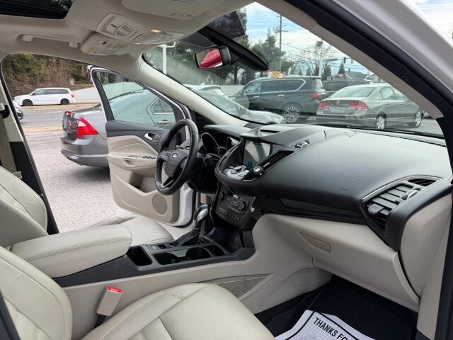 2018 Ford Escape in Baltimore, MD 21225 - 18105563 19