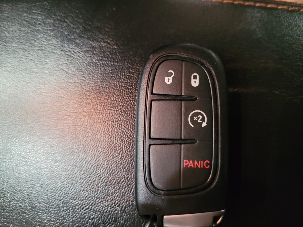 2016 Jeep Cherokee in Chesapeake, VA 23320 - 18105578 32