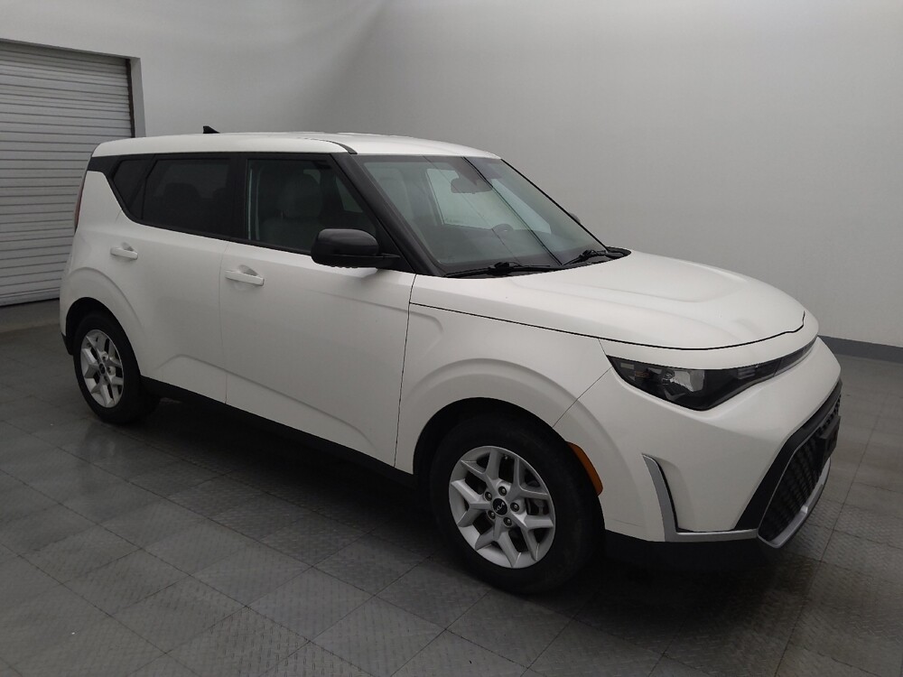 2023 Kia Soul in Houston, TX 77034 - 18105583 11