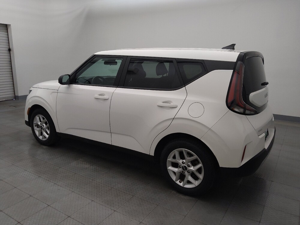 2023 Kia Soul in Houston, TX 77034 - 18105583 3