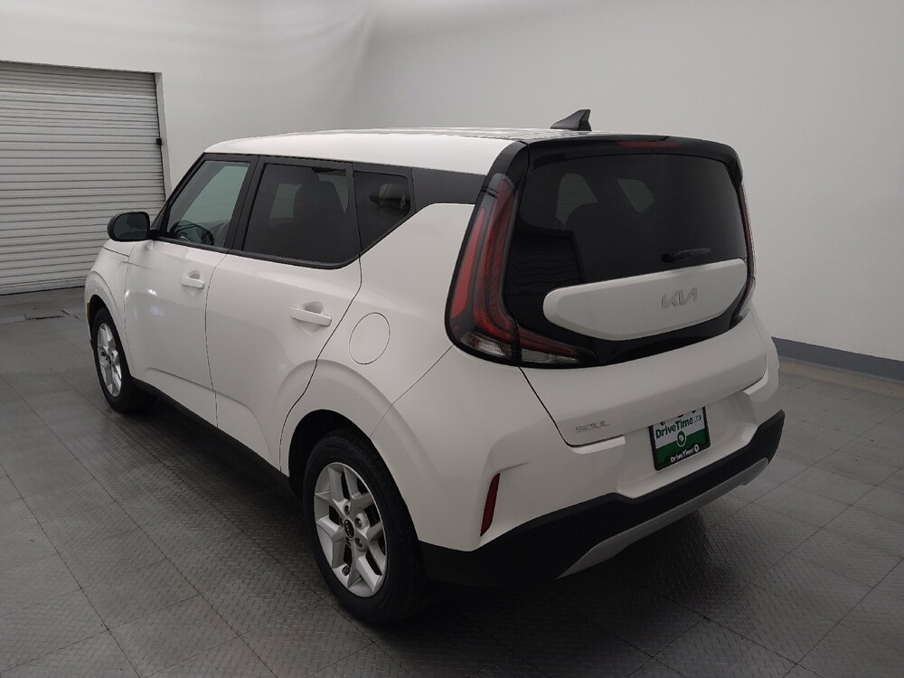 2023 Kia Soul in Houston, TX 77034 - 18105583 5