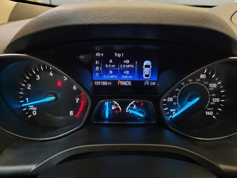 2017 Ford Escape in Maple Heights, OH 44137 - 18105590 23