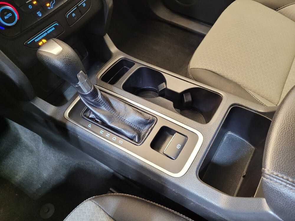 2017 Ford Escape in Maple Heights, OH 44137 - 18105590 26