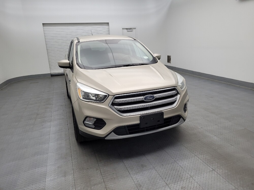 2017 Ford Escape in Maple Heights, OH 44137 - 18105590 14