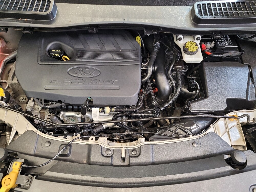 2017 Ford Escape in Maple Heights, OH 44137 - 18105590 30