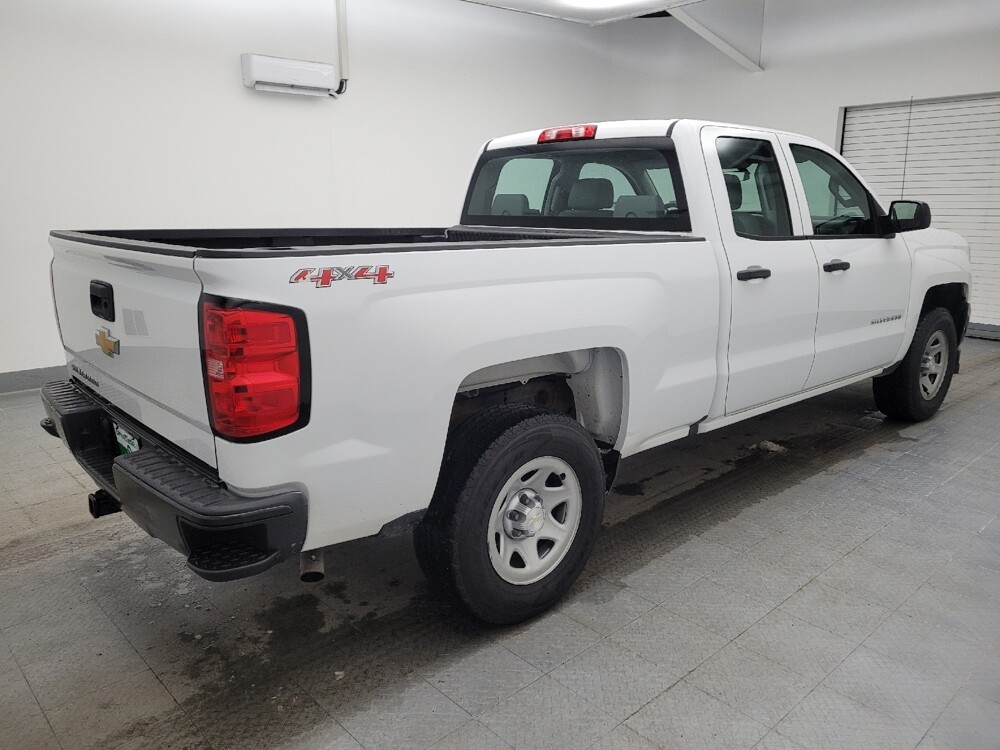 2017 Chevrolet Silverado 1500 in Cincinnati, OH 45255 - 18105595 10