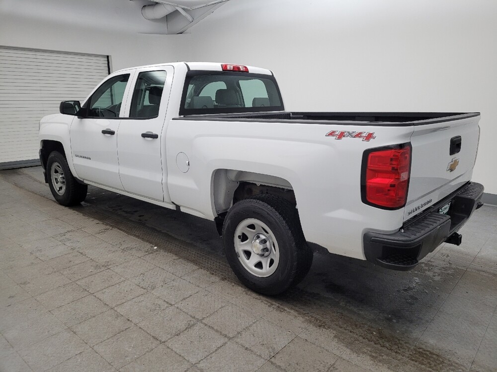 2017 Chevrolet Silverado 1500 in Cincinnati, OH 45255 - 18105595 3