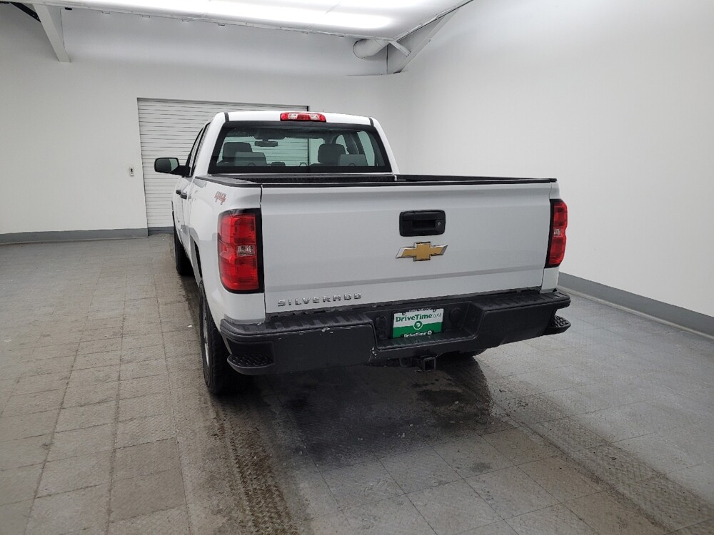2017 Chevrolet Silverado 1500 in Cincinnati, OH 45255 - 18105595 6