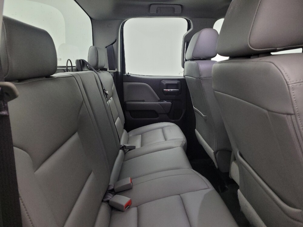 2017 Chevrolet Silverado 1500 in Cincinnati, OH 45255 - 18105595 19