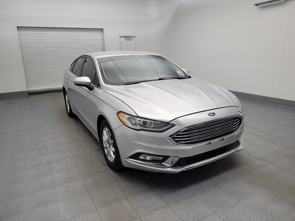 2018 Ford Fusion in Lexington, KY 40509 - 18105596 13