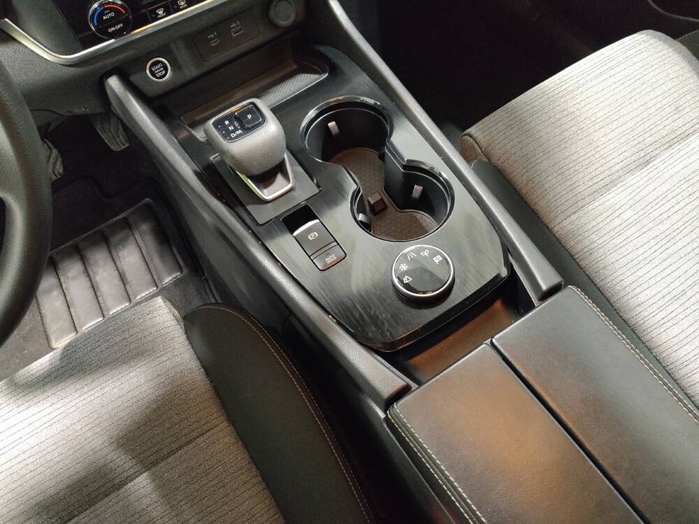 2023 Nissan Rogue in Columbus, OH 43231 - 18105599 26