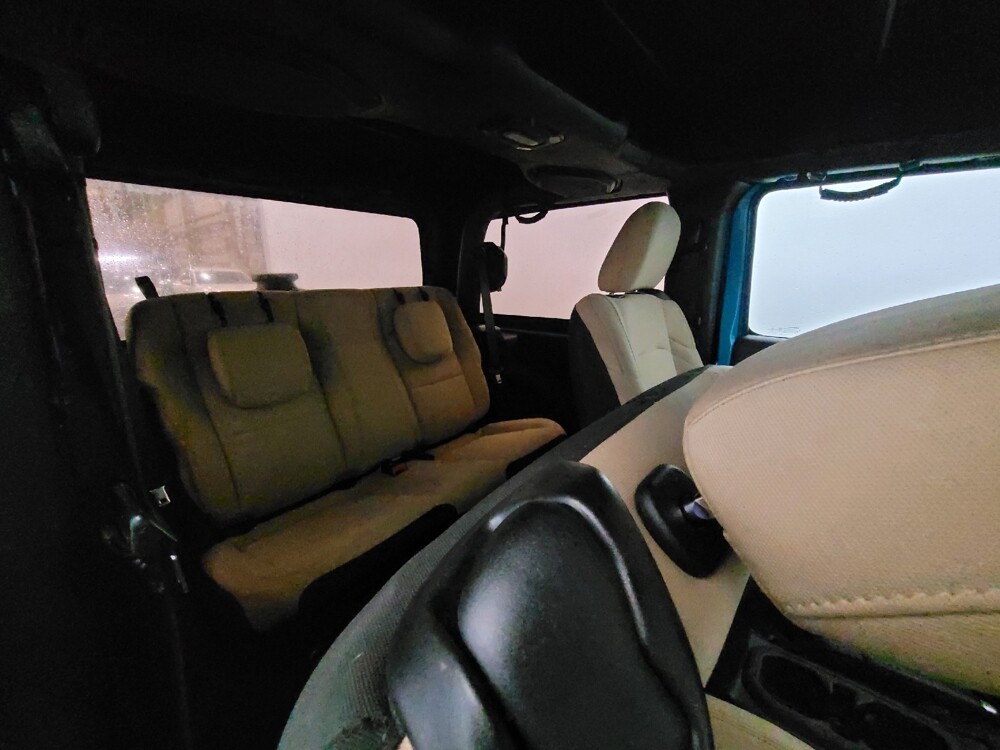 2020 Jeep Wrangler in Newport News, VA 23601 - 18105602 19