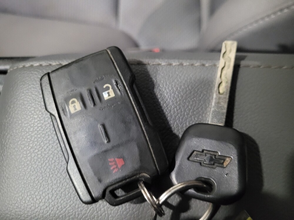 2015 Chevrolet Silverado 1500 in Allentown, PA 18103 - 18105604 32