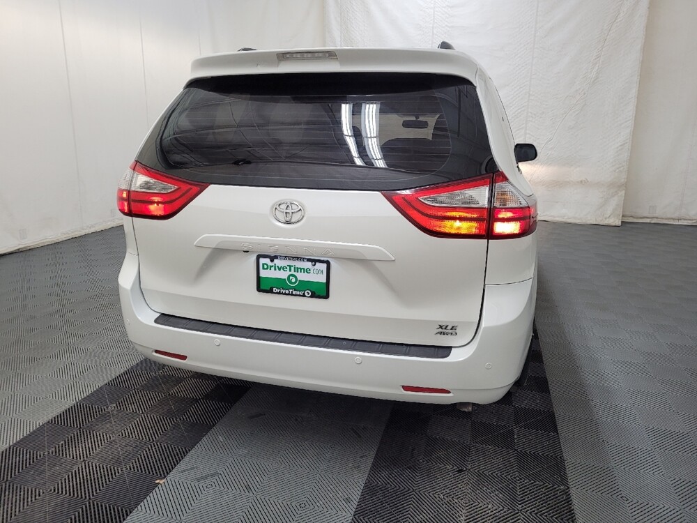 2017 Toyota Sienna in Pittsburgh, PA 15236 - 18105607 7