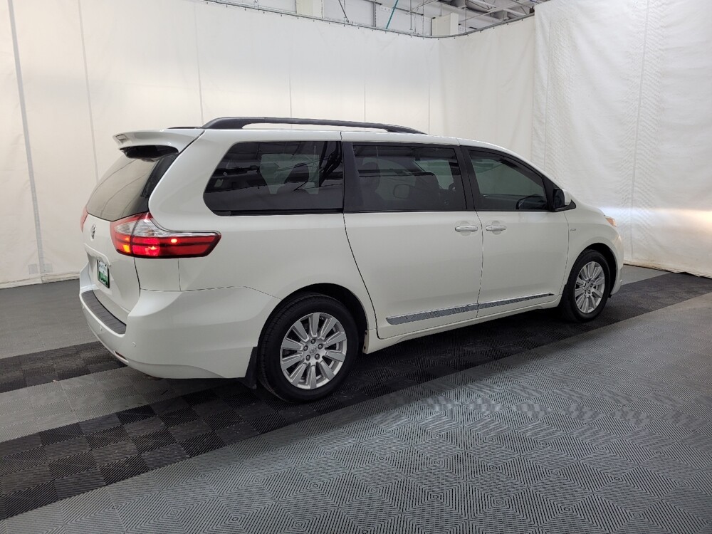 2017 Toyota Sienna in Pittsburgh, PA 15236 - 18105607 10