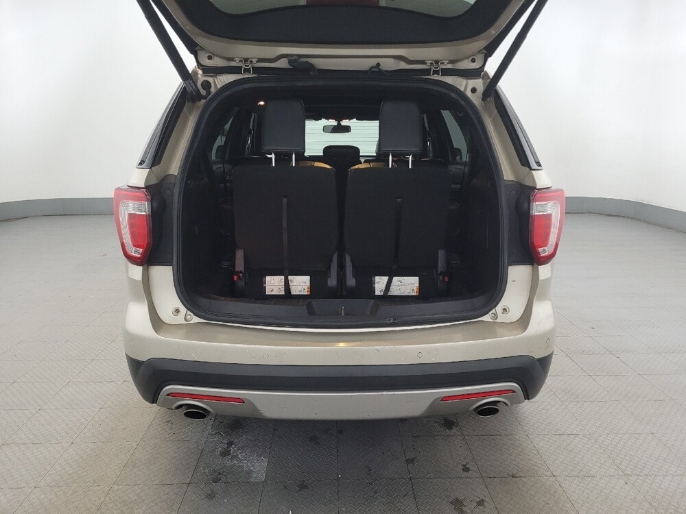 2017 Ford Explorer in New Castle, DE 19720 - 18105610 29