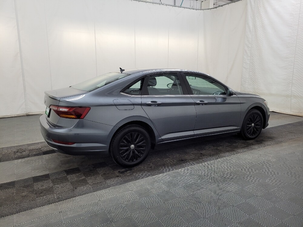 2019 Volkswagen Jetta in Pittsburgh, PA 15236 - 18105612 10