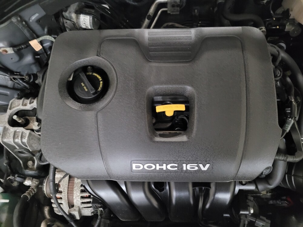 2018 Hyundai Elantra in Newport News, VA 23601 - 18105613 30