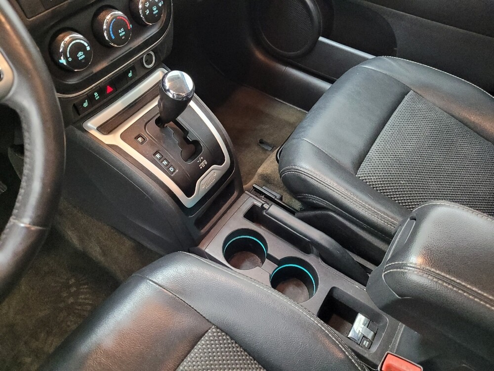 2017 Jeep Compass in Plymouth Meeting, PA 19462 - 18105617 26