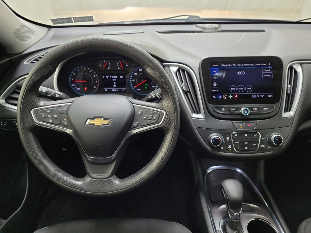 2023 Chevrolet Malibu in Plymouth Meeting, PA 19462 - 18105619 21