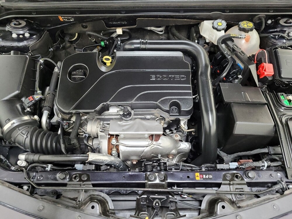 2023 Chevrolet Malibu in Plymouth Meeting, PA 19462 - 18105619 29