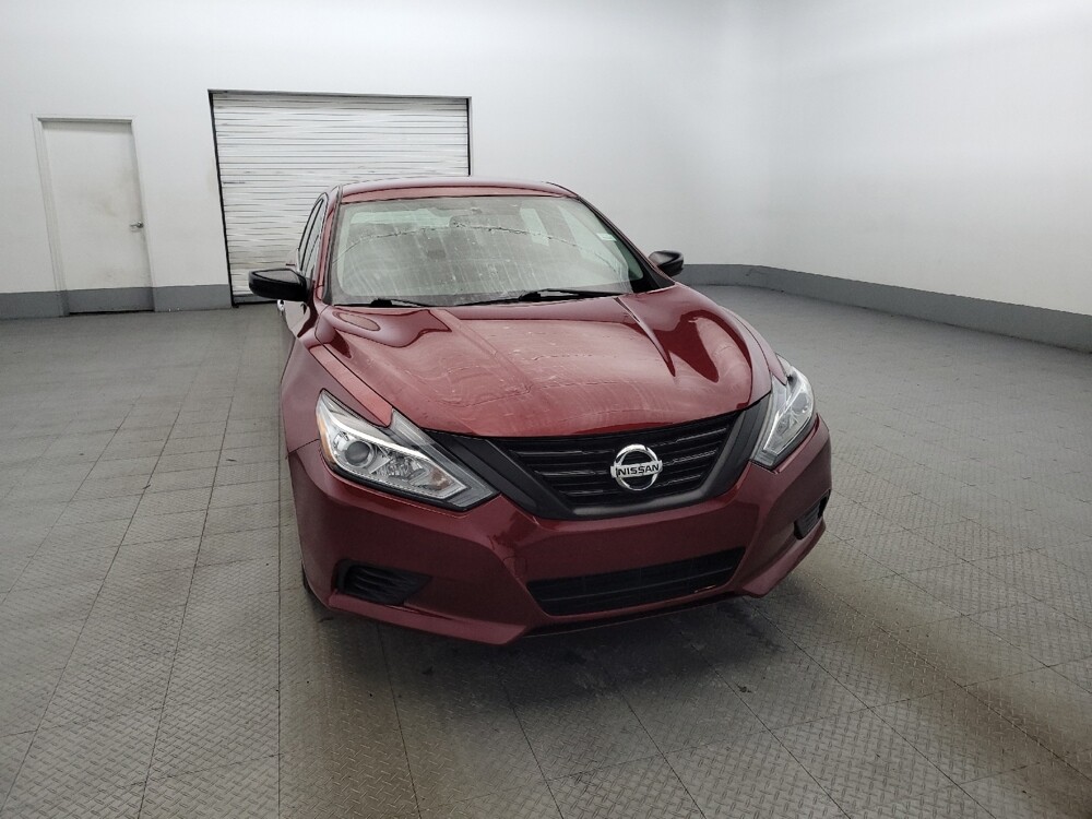 2017 Nissan Altima in Chesapeake, VA 23320 - 18105620 14