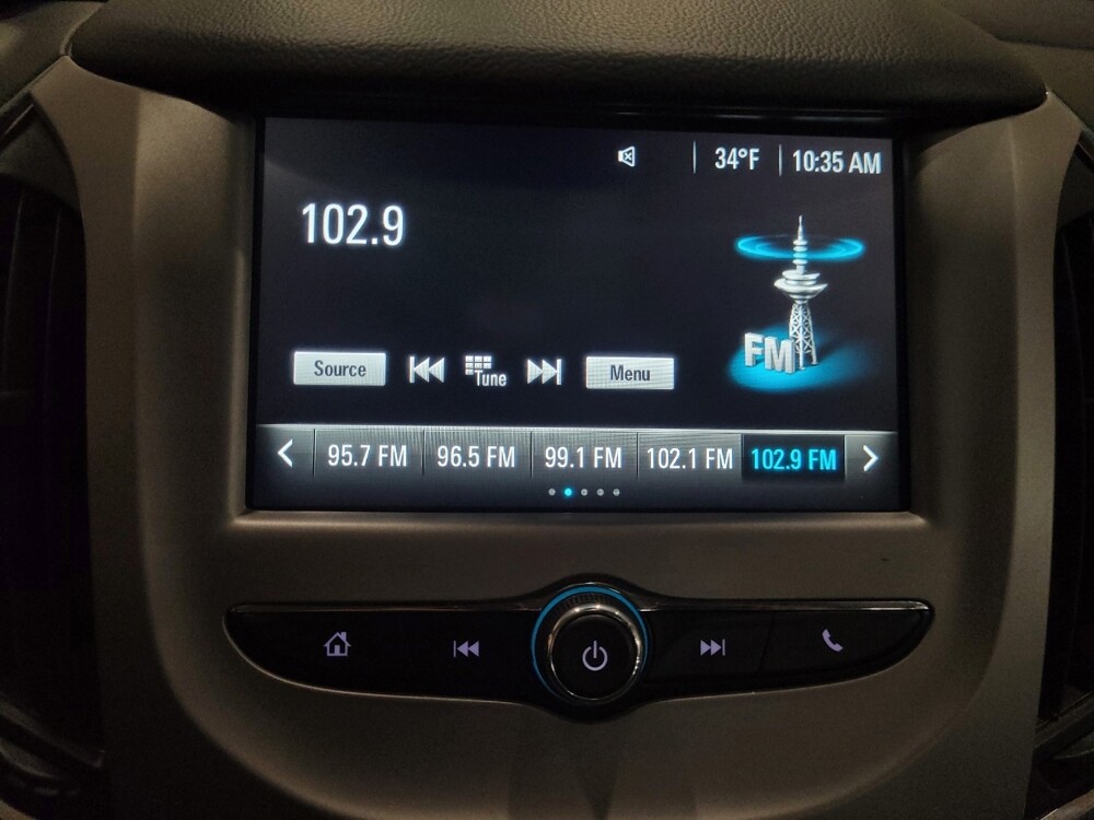 2018 Chevrolet Cruze in Newport News, VA 23601 - 18105621 25