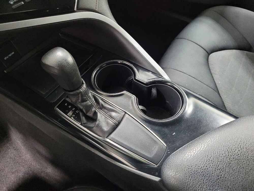 2018 Toyota Camry in Pittsburgh, PA 15236 - 18105622 26