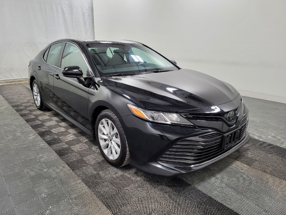 2018 Toyota Camry in Pittsburgh, PA 15236 - 18105622 13