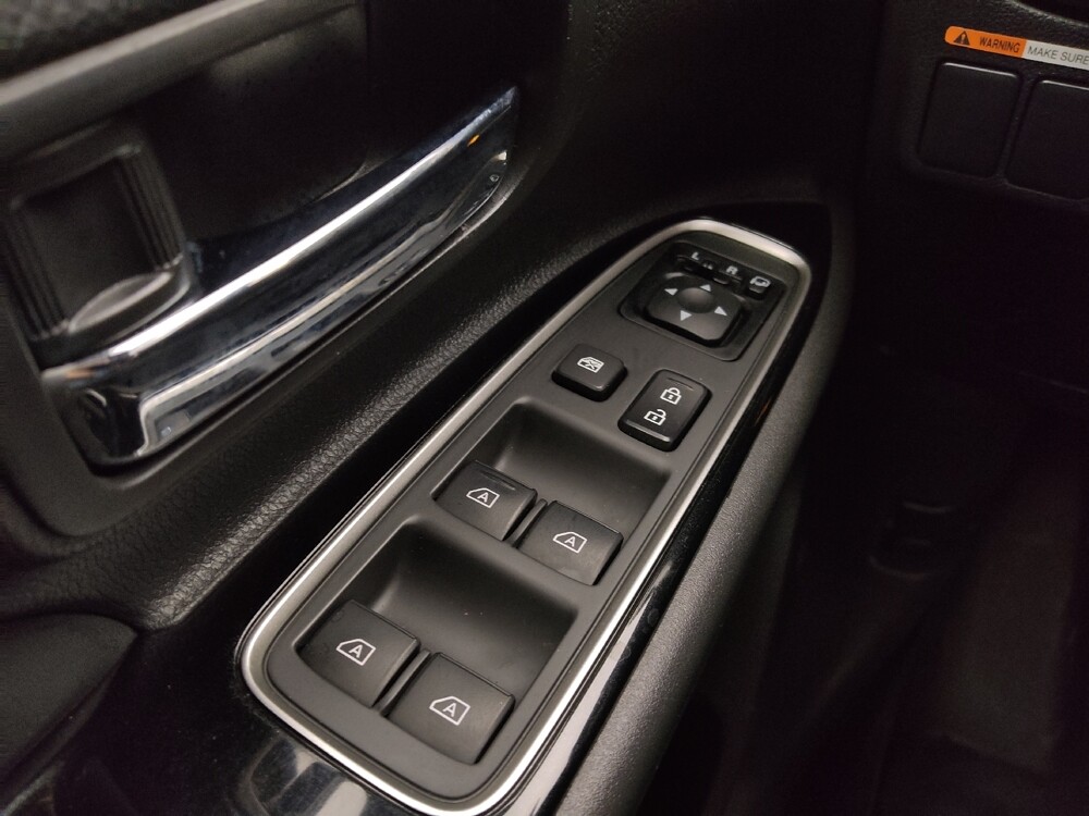 2019 Mitsubishi Outlander in St. Louis, MO 63136 - 18105626 27