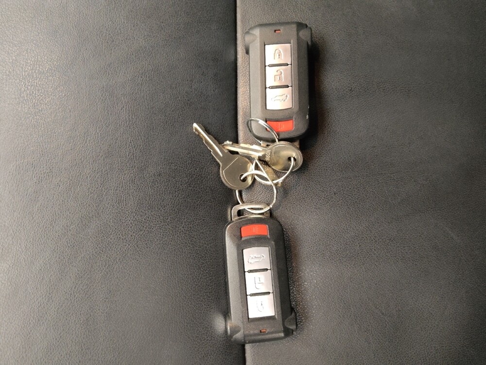 2019 Mitsubishi Outlander in St. Louis, MO 63136 - 18105626 32