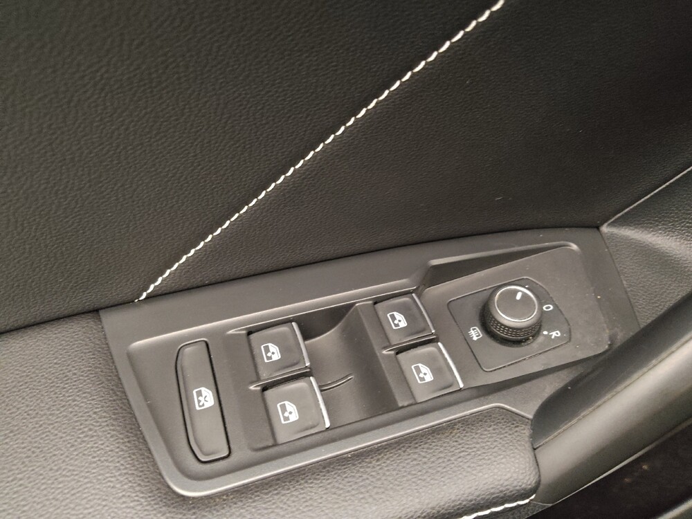 2022 Volkswagen Tiguan in Des Moines, IA 50310 - 18105628 27