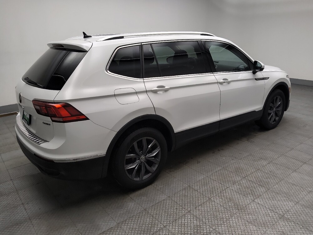 2022 Volkswagen Tiguan in Des Moines, IA 50310 - 18105628 10