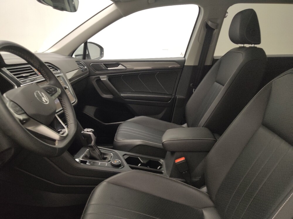 2022 Volkswagen Tiguan in Des Moines, IA 50310 - 18105628 17