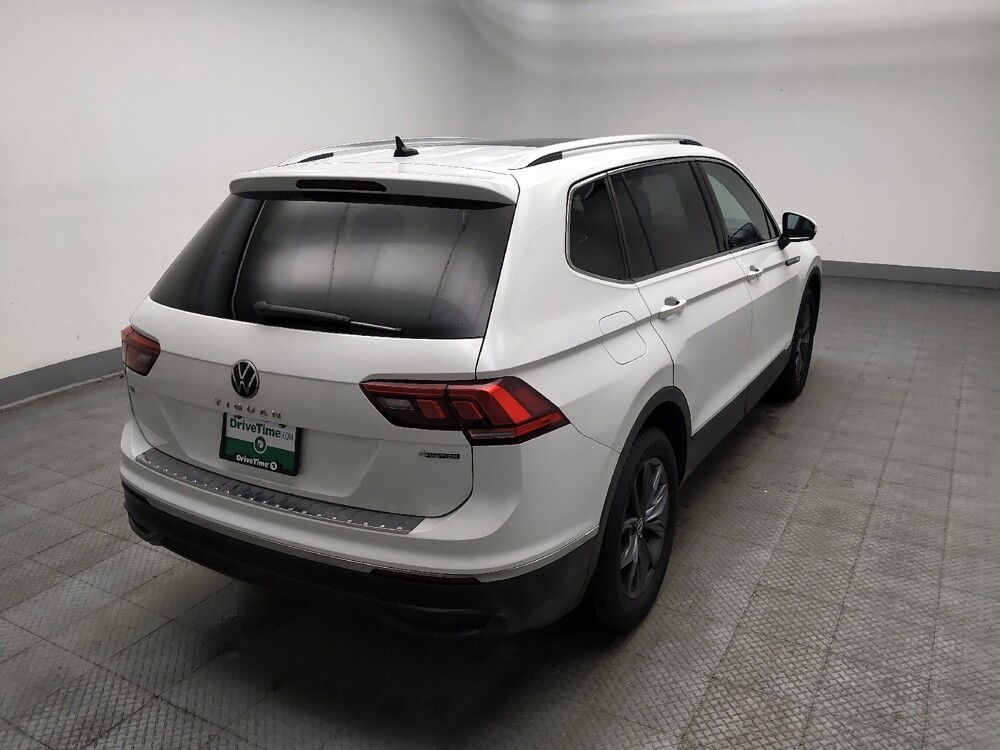 2022 Volkswagen Tiguan in Des Moines, IA 50310 - 18105628 9