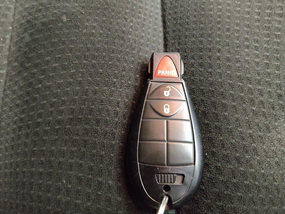 2015 Dodge Grand Caravan in Des Moines, IA 50310 - 18105633 32